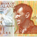 Банкнота Новая Зеландия 5 долларов  1992 год.