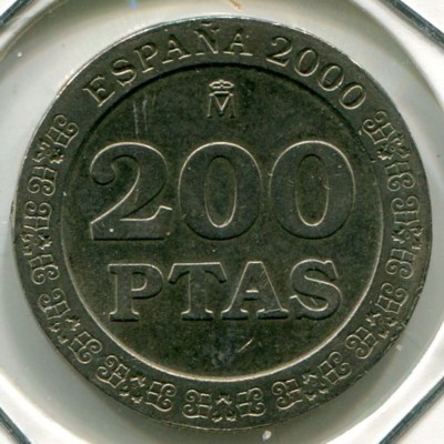 Монета Испания 200 песет 2000 год.