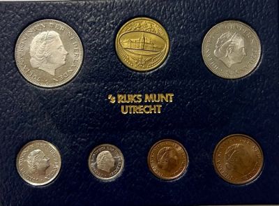 Нидерланды набор монет 1980 (6 монет+жетон)