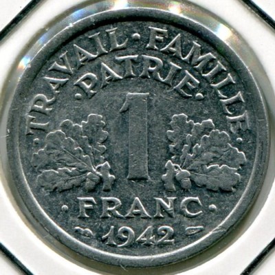 Монета Франция 1 франк 1942 год.