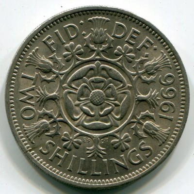 Монета Великобритания 2 шиллинга 1966 год.