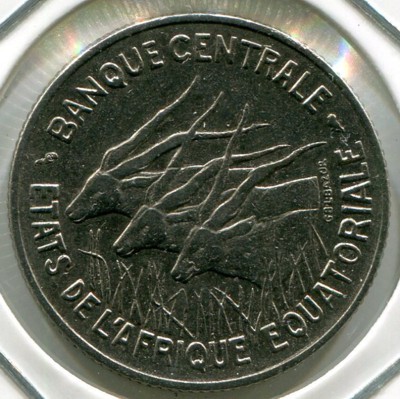 Монета Экваториальная Африка 100 франков 1966 год.