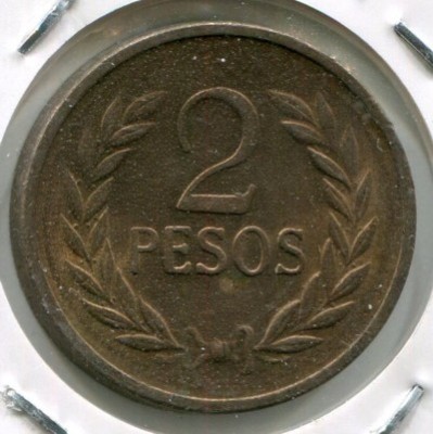 Монета Колумбия 2 песо 1977 год.