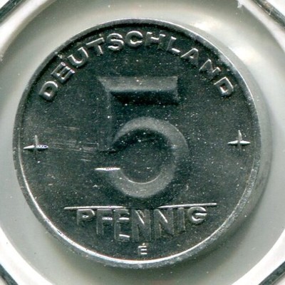 Монета ГДР 5 пфеннигов 1952 год. Е