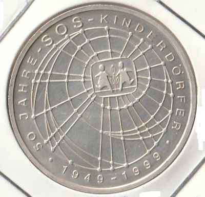 Германия 10 марок 1999 г. 50 лет благотворительной организации SOS-Kinderdorfer J