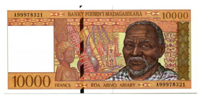 Банкнота Мадагаскар 10000 ариари 1995 год.